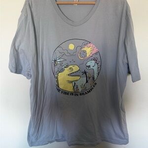Light Gray T-Shirt Dinosaurs- The vibe is in shambles - xxl